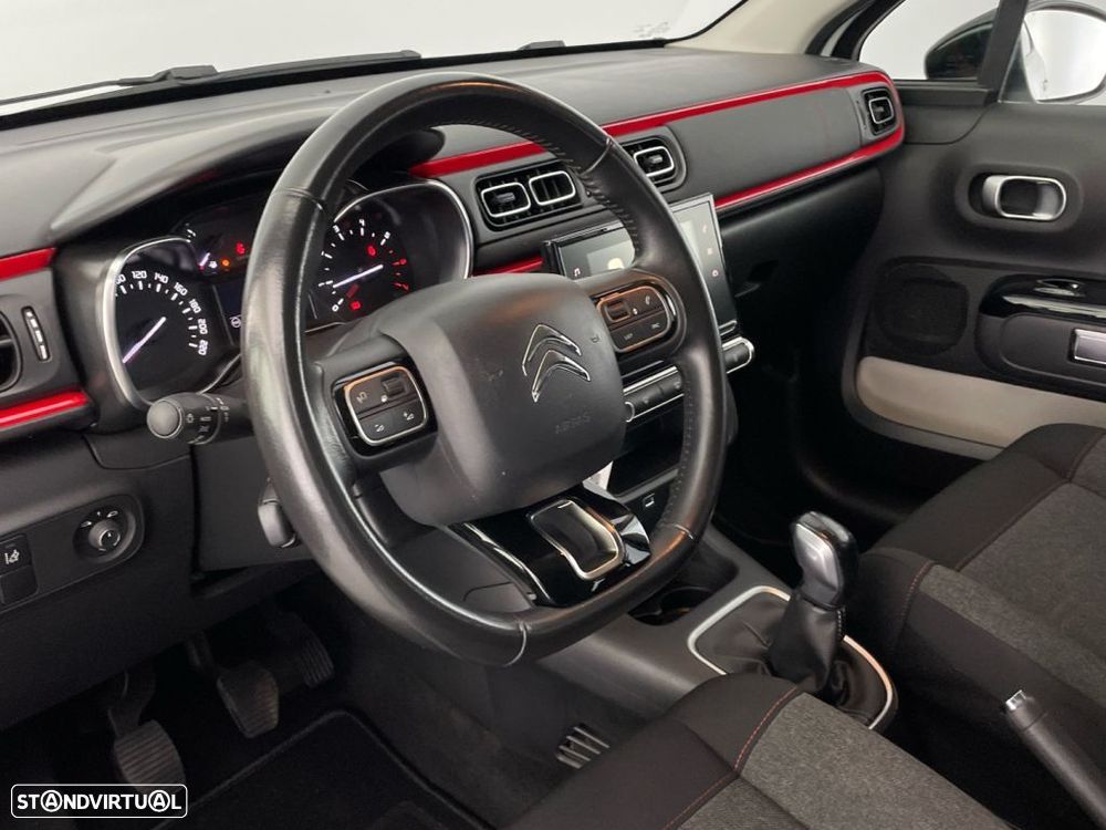 Citroën C3 1.2 PureTech Shine - 17