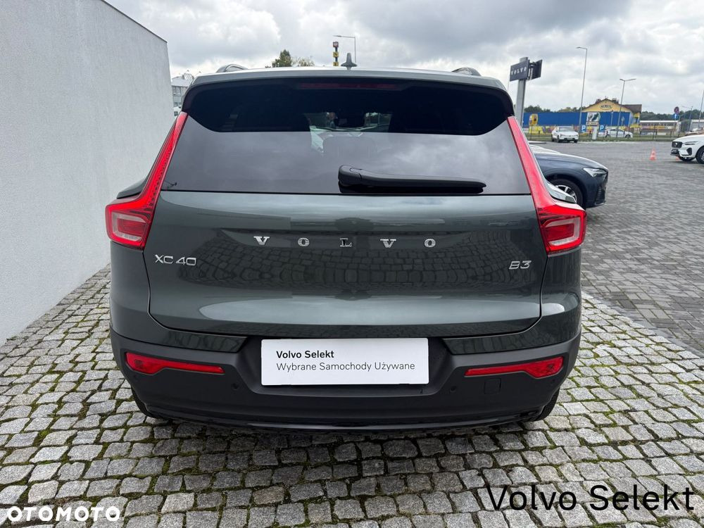 Volvo XC 40 - 40