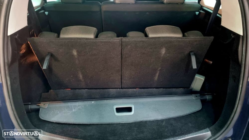 Renault Grand Scénic - 29