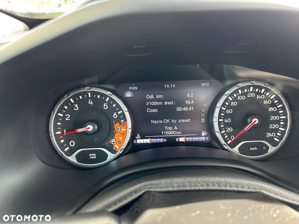 Jeep Renegade 1.4 MultiAir Limited FWD S&S - 32