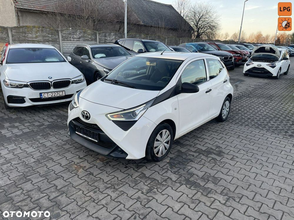 Toyota Aygo 1.0 VVT-i Black Edition - 1