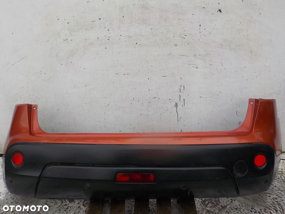 580 NISSAN QASHQAI J10 ZDERZAK TYŁ TYLNY PDC - 1