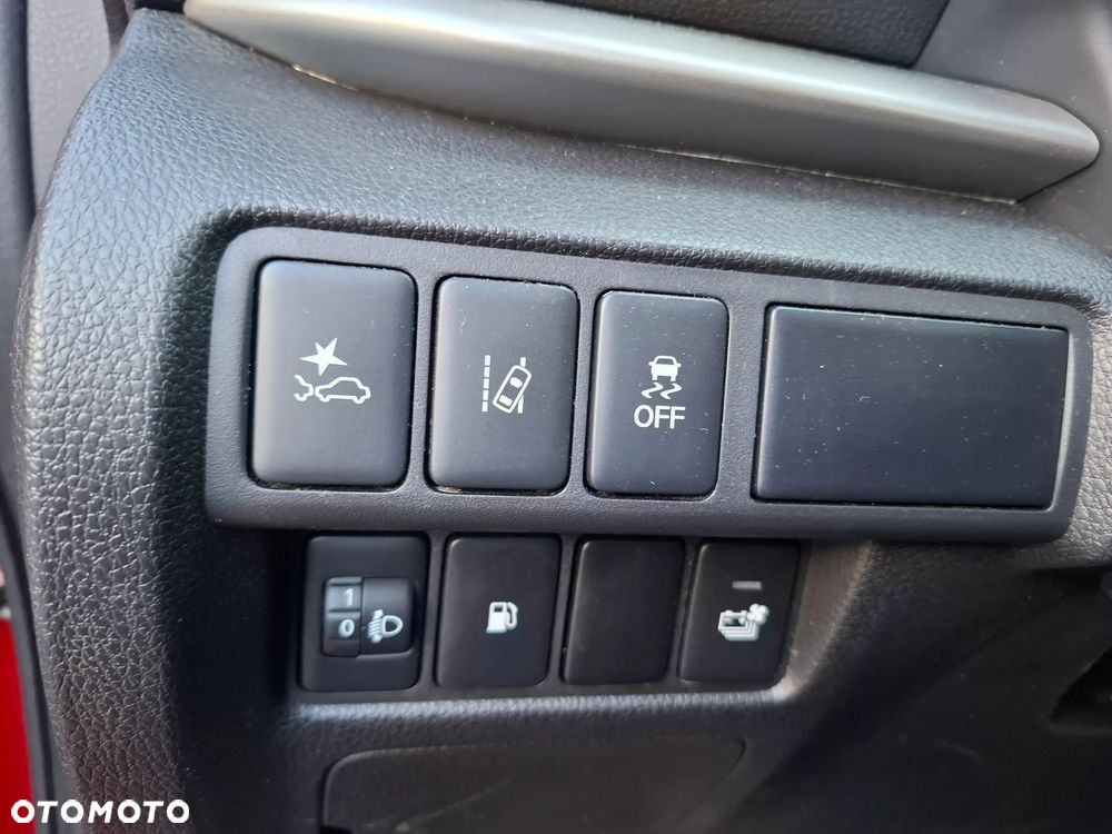 Mitsubishi Eclipse Cross - 17