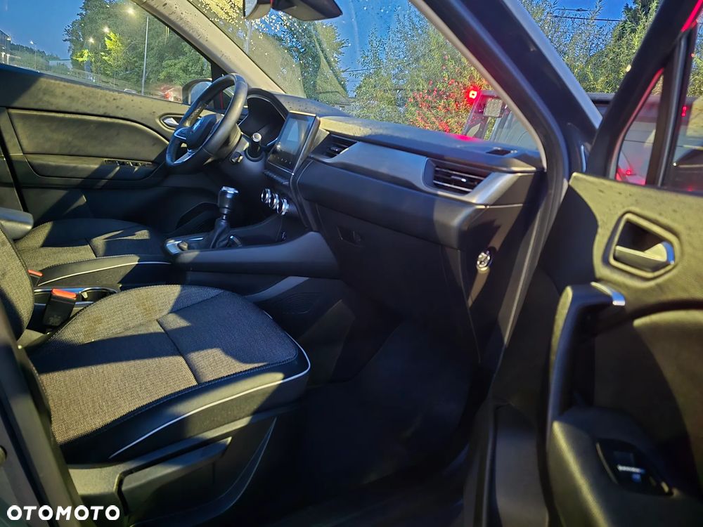 Renault Captur - 9