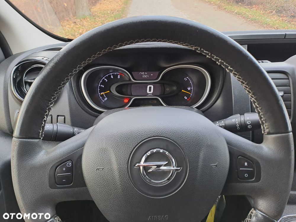 Opel Vivaro L1H1 2.9t Elegance Premium - 18