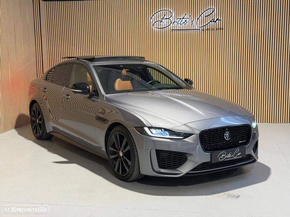 Jaguar XE 2.0 i4 R-Dynamic HSE - 1
