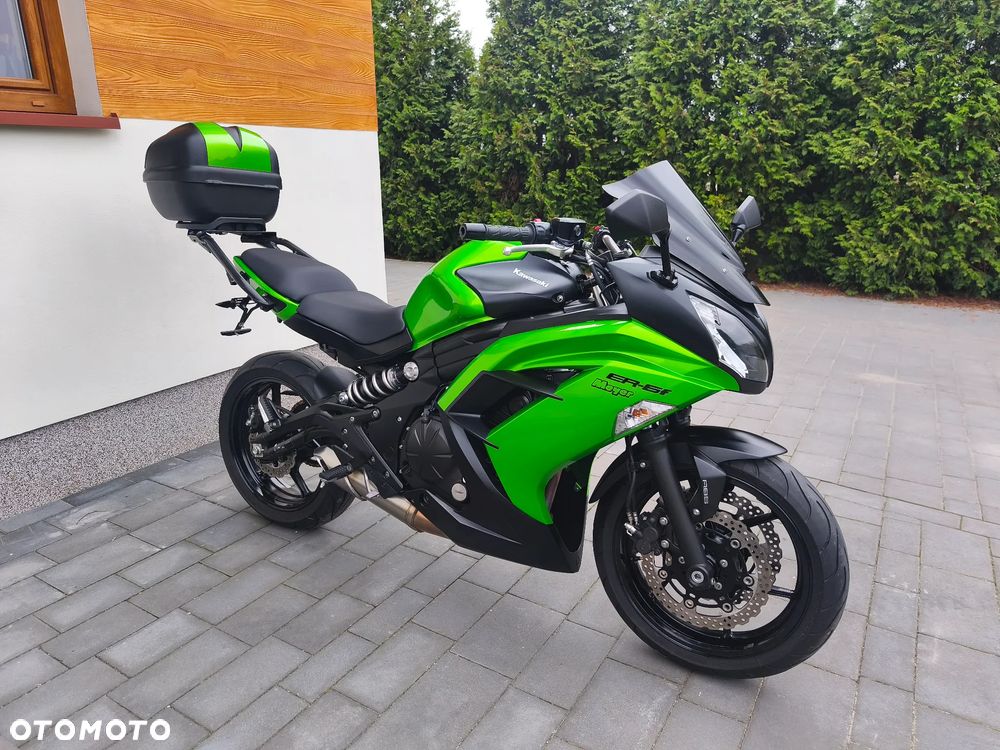 Kawasaki ER - 1