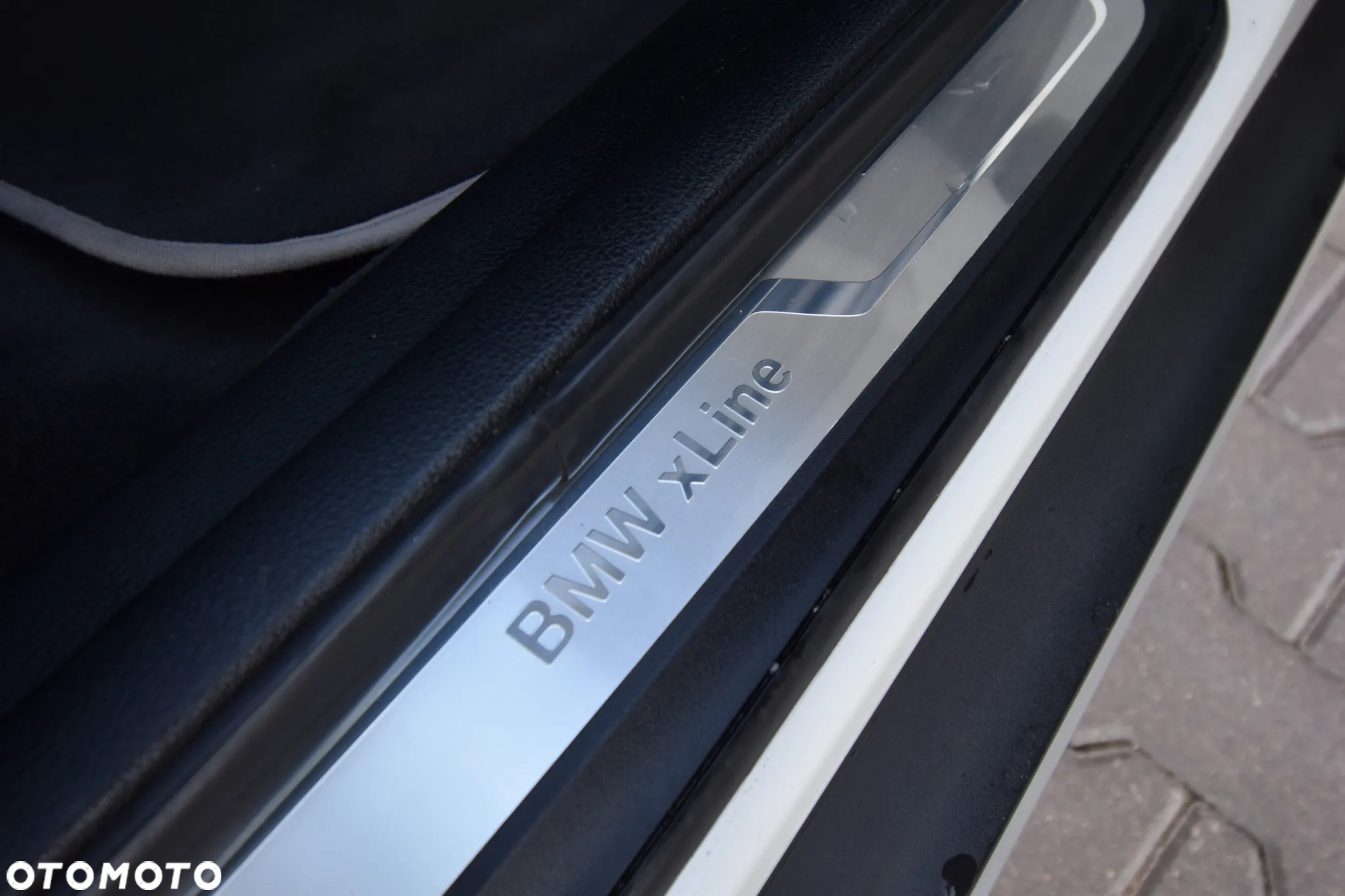BMW X1 sDrive18d xLine - 24