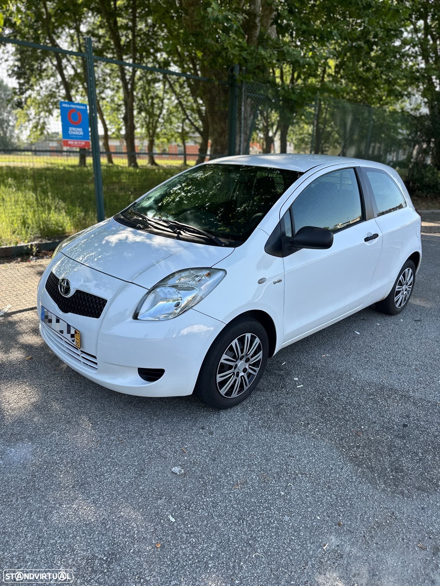 Toyota Yaris 1.4 D-4D - 1