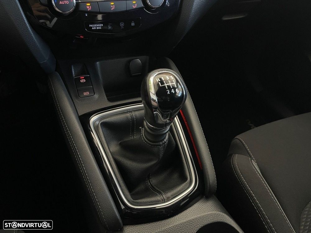 Nissan Qashqai 1.5 dCi N-Connecta - 5