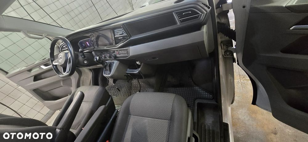 Volkswagen Transporter L2 4Motion DSG - 12