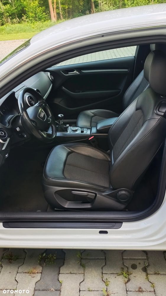 Audi A3 3-drzwiowe 1.6 TDI clean diesel Ambiente - 8