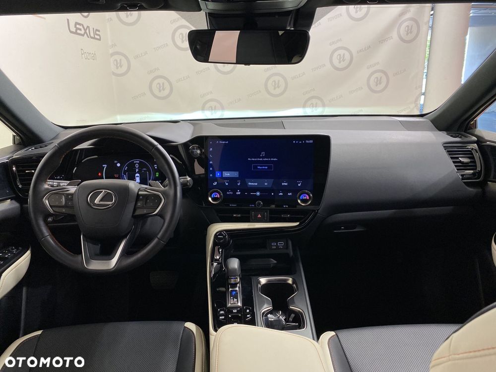 Lexus NX - 11