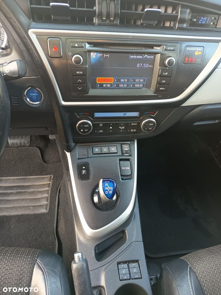 Toyota Auris - 21