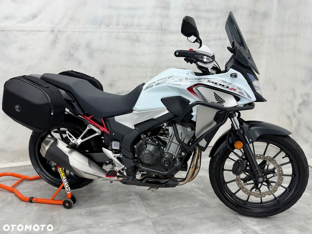 Honda CB - 16