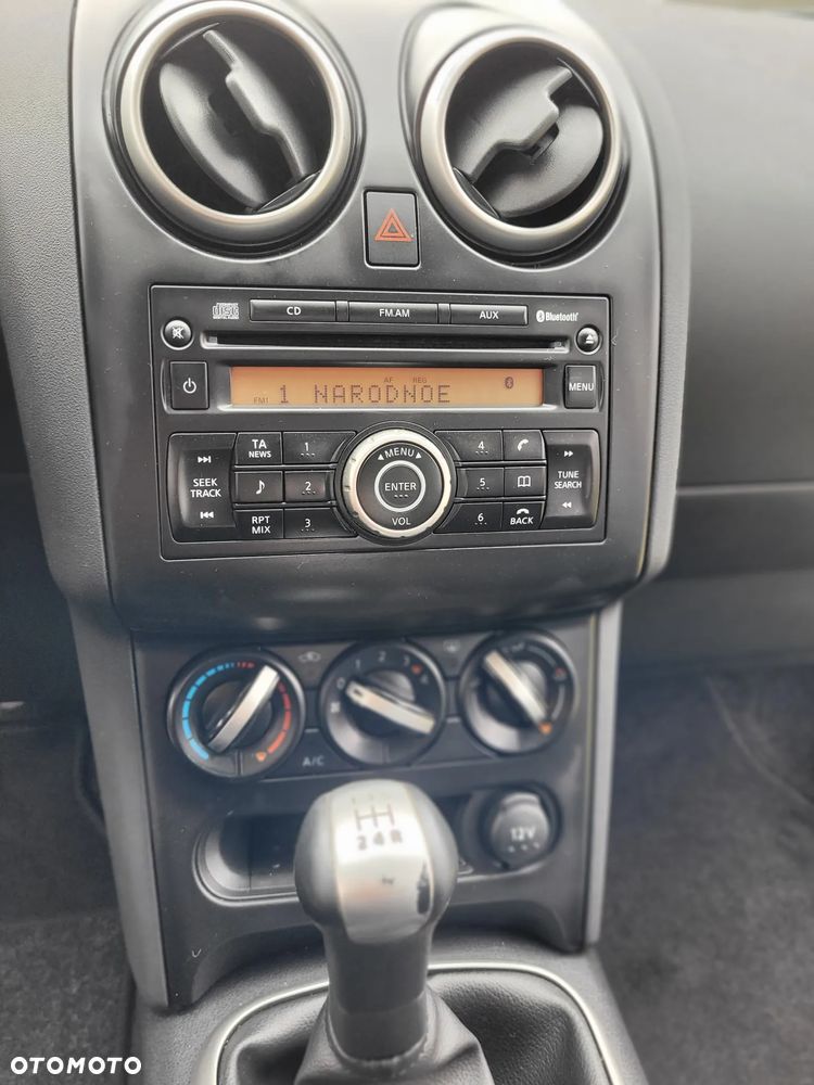 Nissan Qashqai - 22