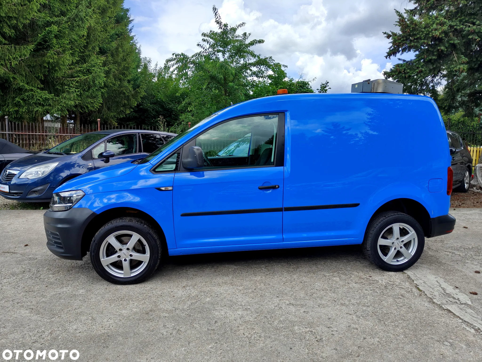 Volkswagen Caddy 2.0 TDI - 9