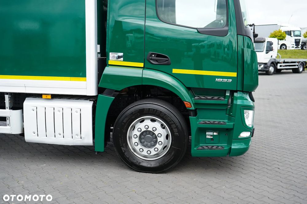 Mercedes-Benz ACTROS / 1833 / E 6 / MP 5 / KONTENER + WINDA / 21 PALET / DŁ. 8,6 M / ŁAD. 7 816 KG - 29