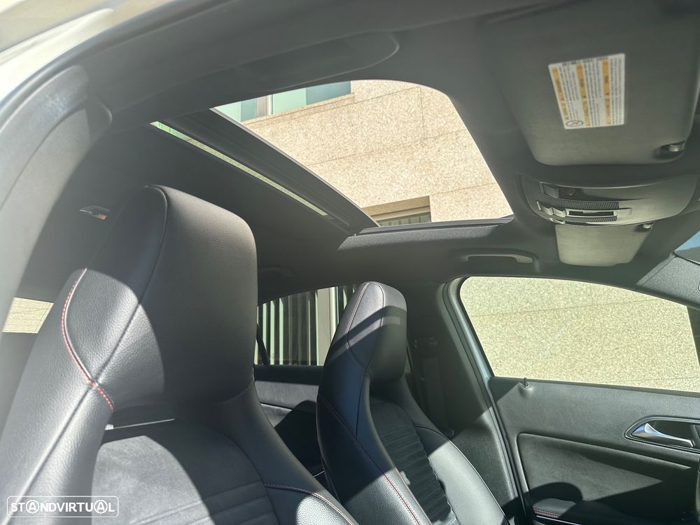 Mercedes-Benz A 180 d AMG Line - 21