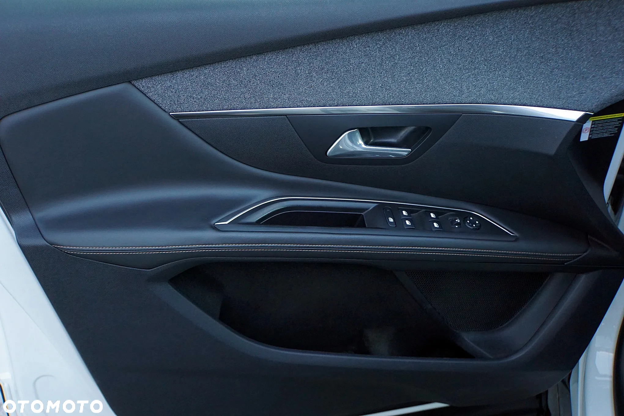 Peugeot 3008 HDi 150 Business-Line - 28