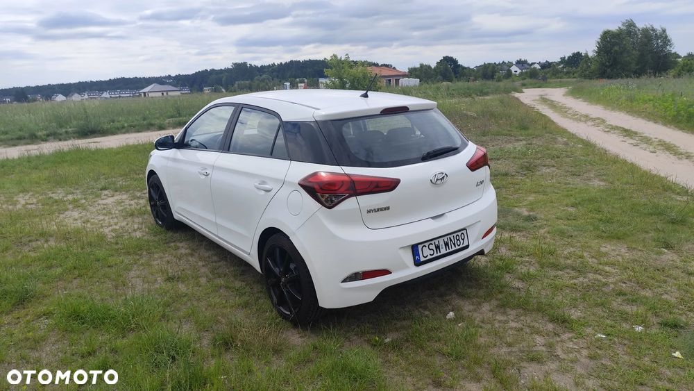 Hyundai i20 1.1 CRDi Style - 18