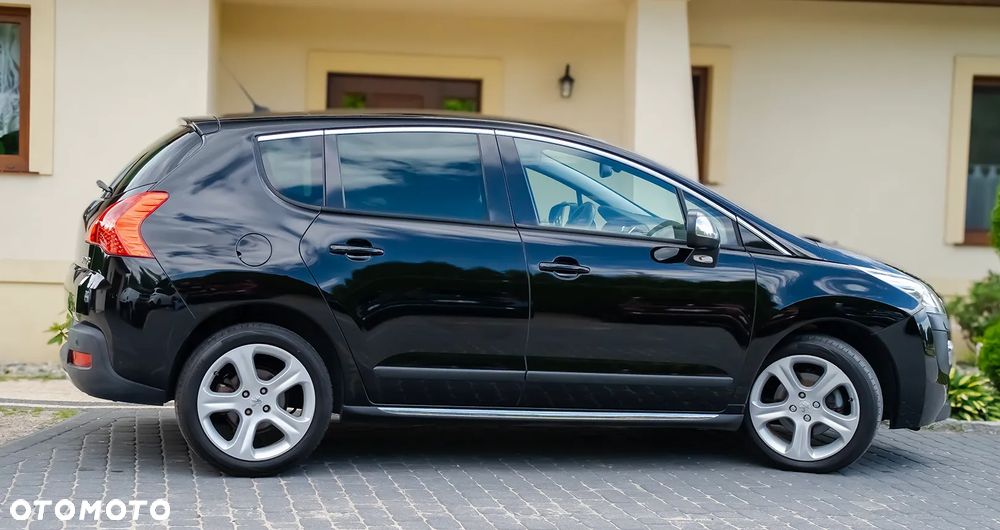 Peugeot 3008 HDi FAP 150 Platinum - 24