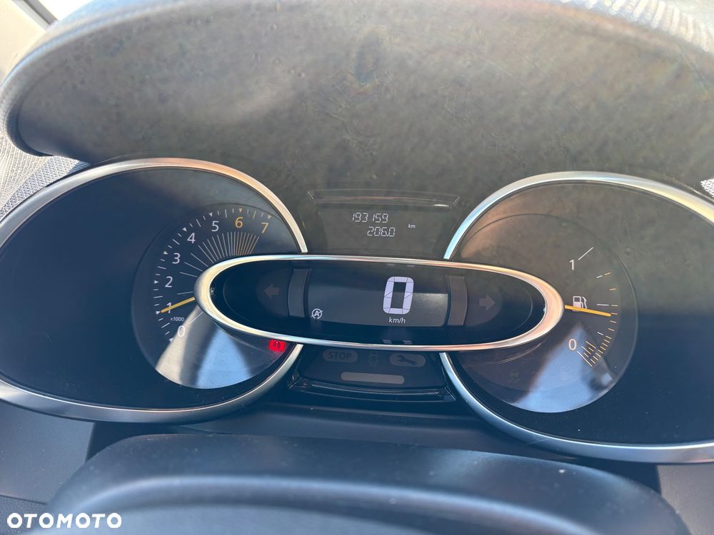Renault Clio 0.9 Energy TCe Limited EU6 - 20