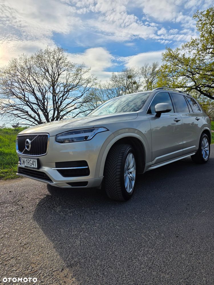 Volvo XC 90 D5 SCR AWD Momentum - 2
