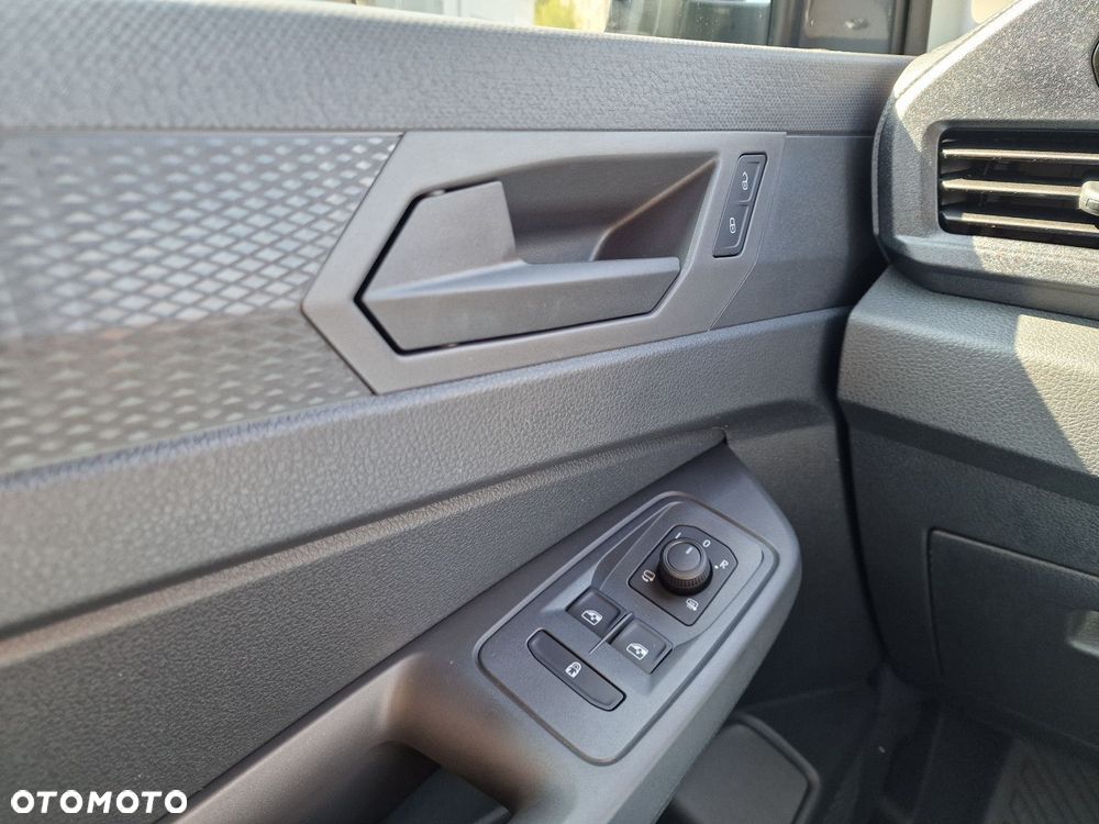 Volkswagen Caddy - 24