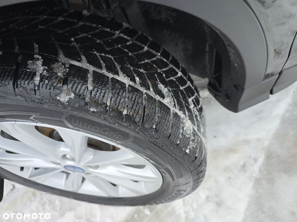 Ford Kuga 2.0 TDCi 4x4 Titanium - 16