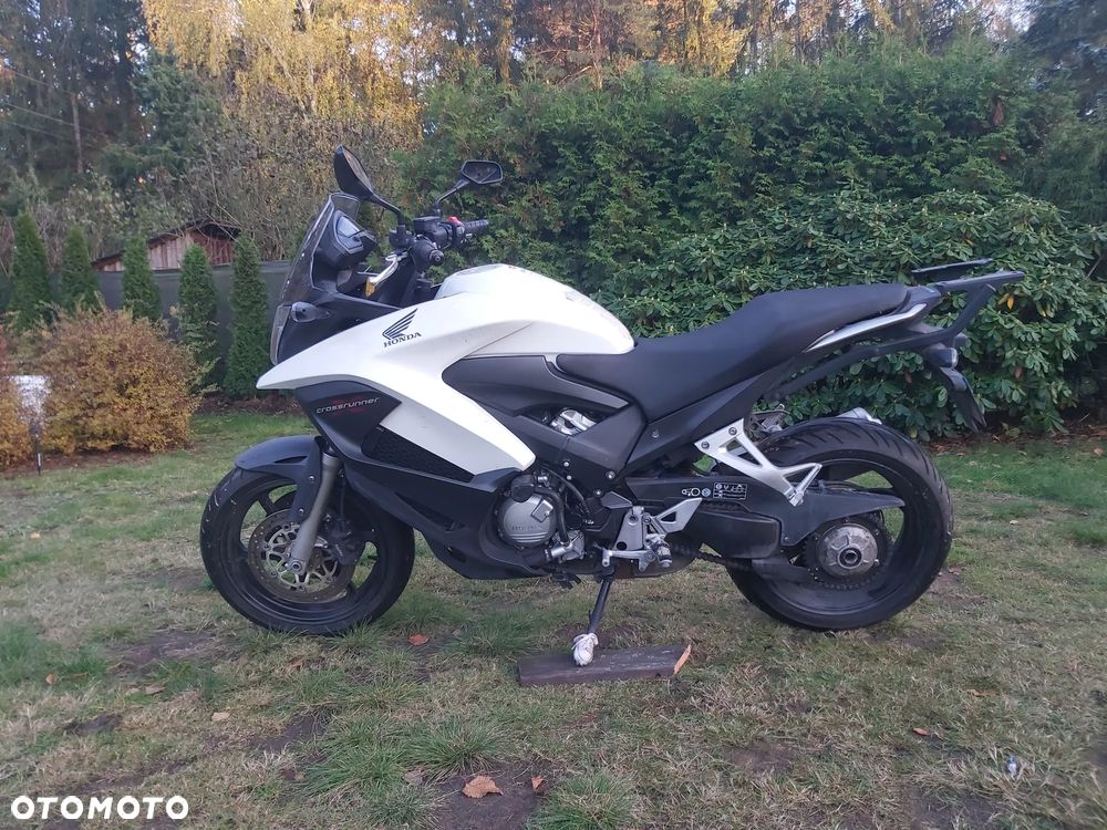 Honda VFR - 9