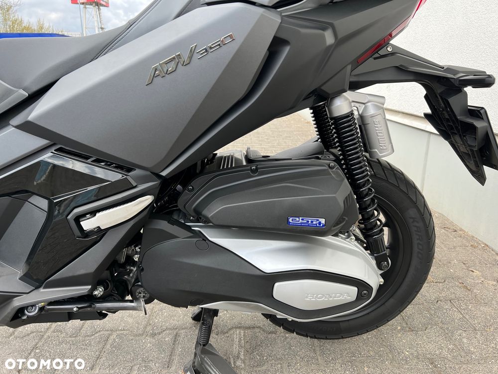 Honda ADV350 - 25