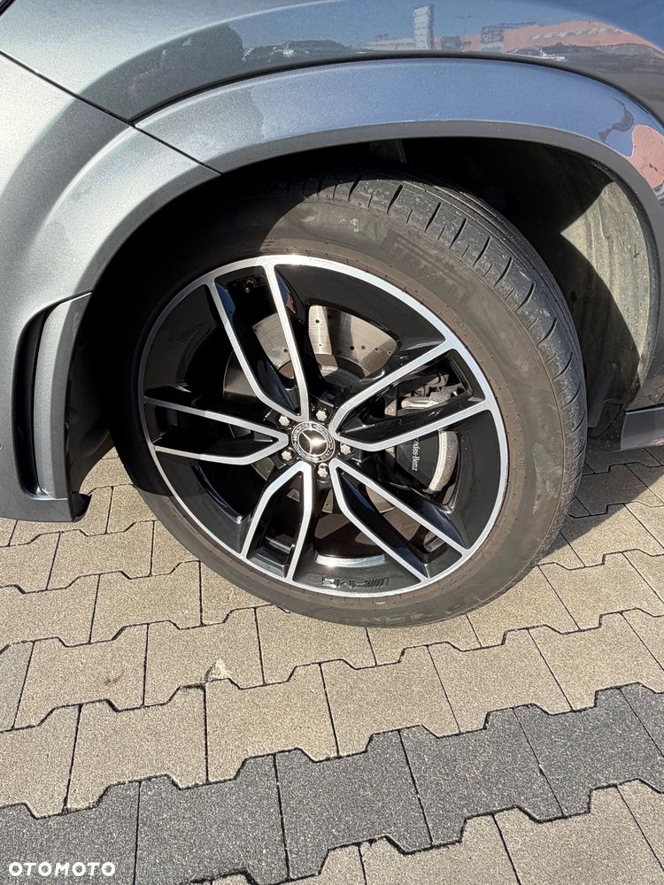 Mercedes-Benz GLE - 21