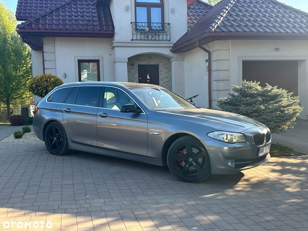 BMW Seria 5 520d Luxury Line - 2