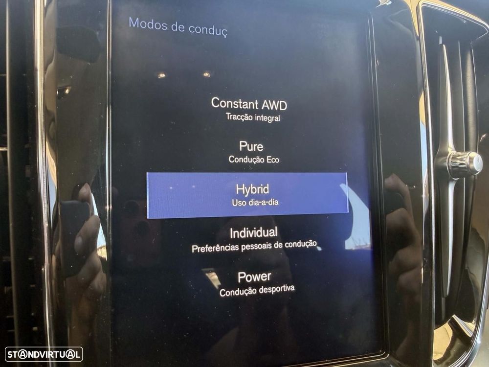 Volvo V60 2.0 T8 AWD TE Momentum Plus - 40