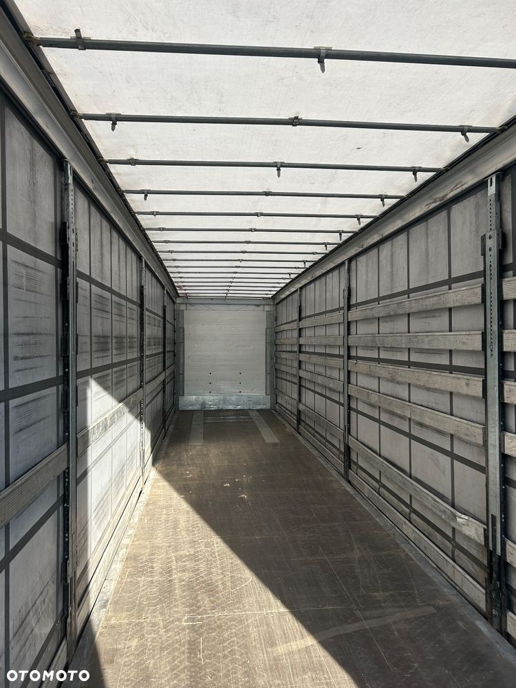 Schmitz Cargobull - 12