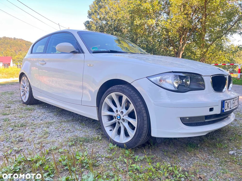 BMW Seria 1 120i - 4