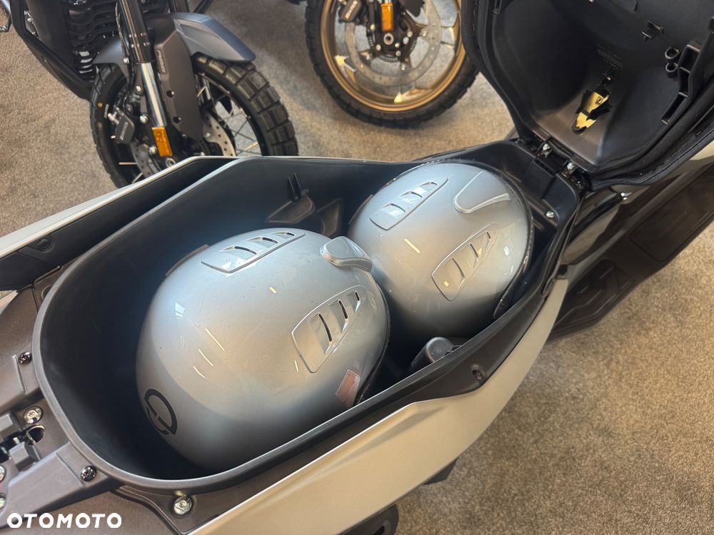 Zontes 125X - 22