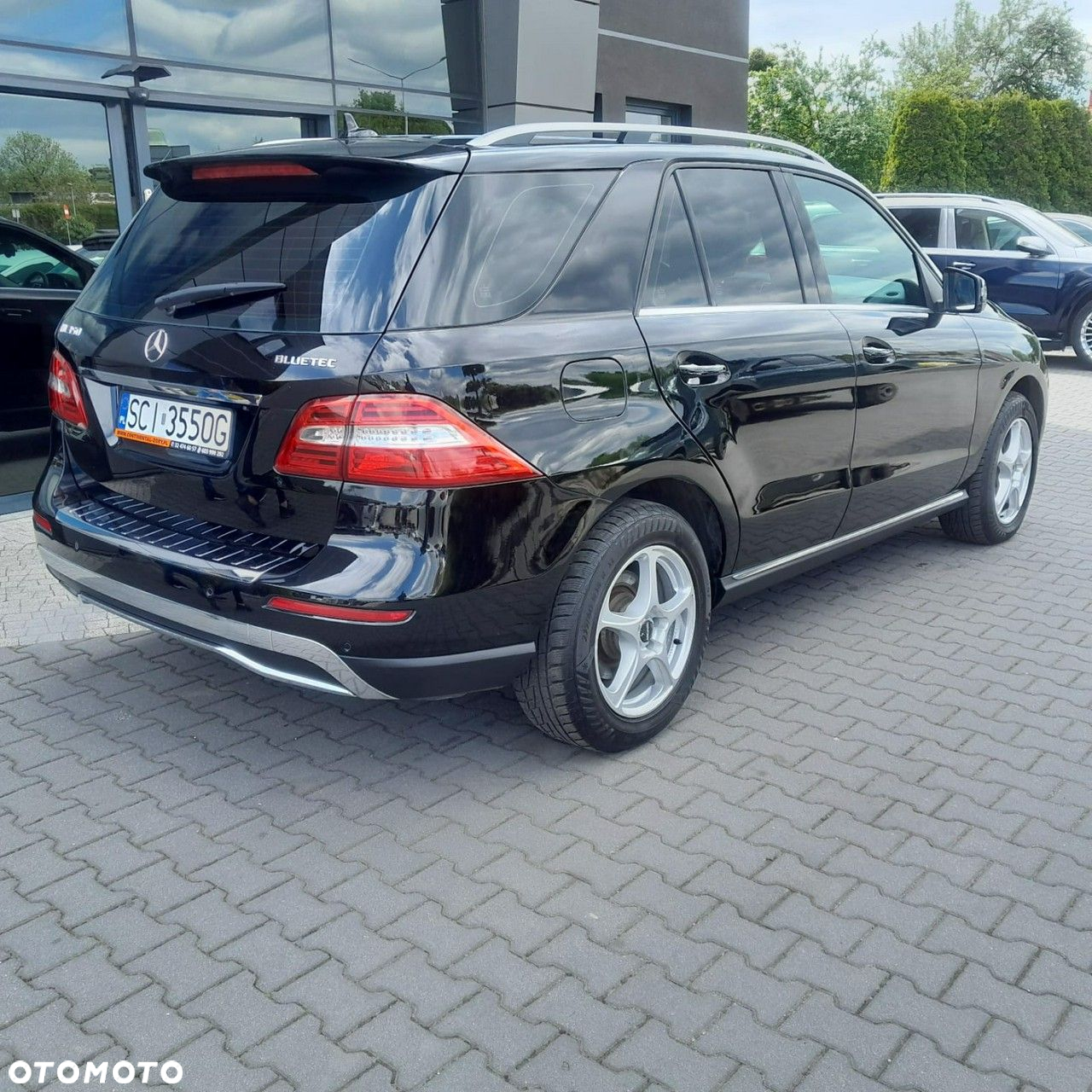 Mercedes-Benz ML - 4