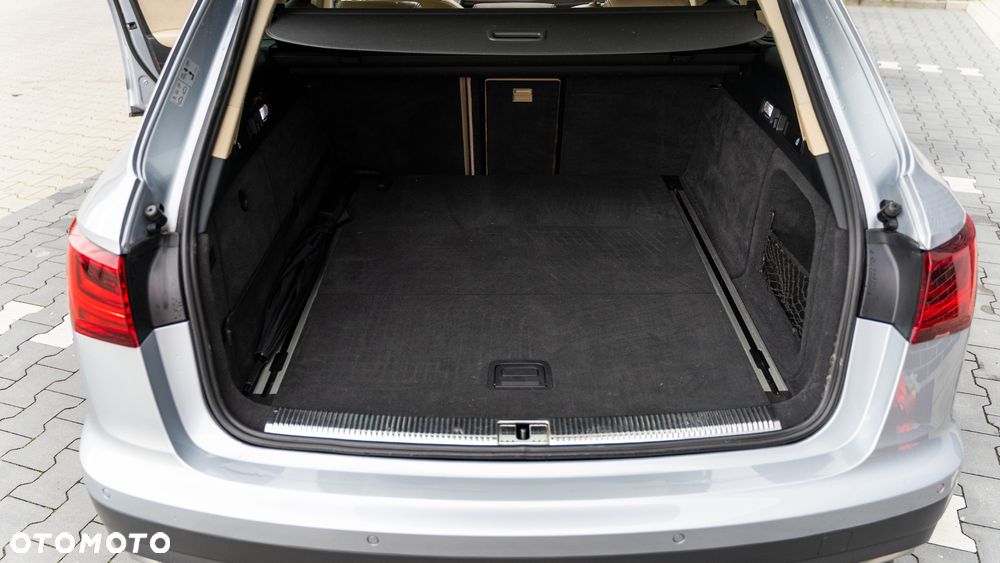 Audi A6 Allroad - 28