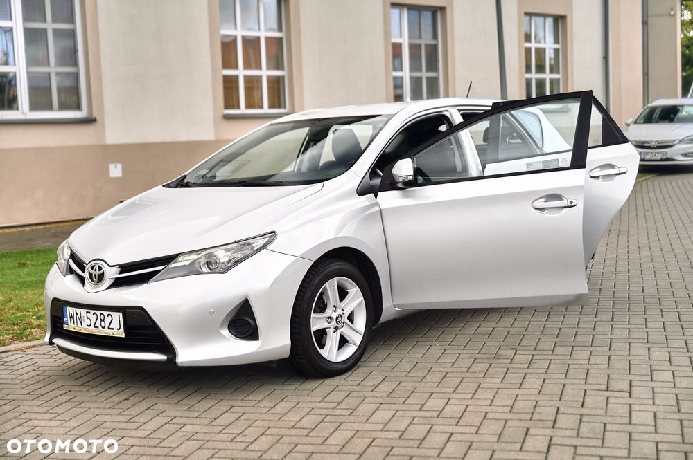 Toyota Auris 1.6 Dynamic - 25