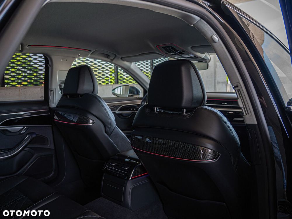 Audi S8 - 21