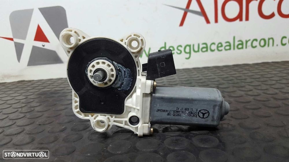 MOTOR ELEVADOR FRENTE DIREITO MERCEDES CLASE C (W203) BERLINA 220 CDI (203.006) - 2