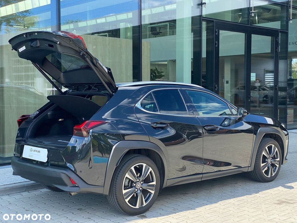 Lexus UX 250h GPF Business 2WD - 36