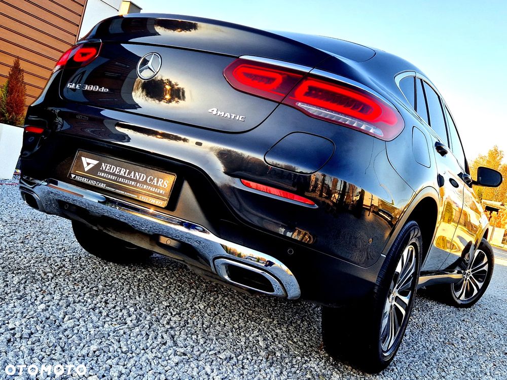 Mercedes-Benz GLC GLC-Coupe 300 de 4Matic 9G-TRONIC Exclusive - 5