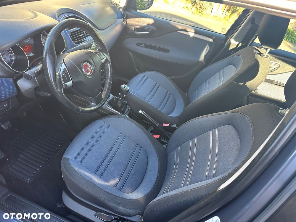 Fiat Punto Evo 1.4 8V Estiva Blue&Me Euro5 - 13