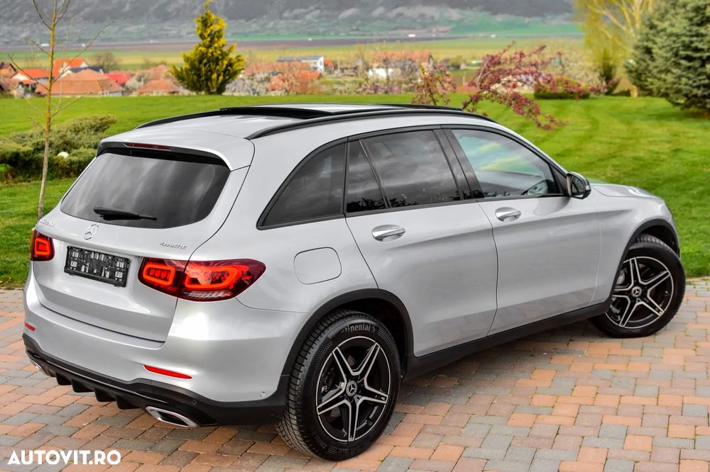 Mercedes-Benz GLC 220 d 4MATIC 9G-TRONIC AMG Line Plus - 13