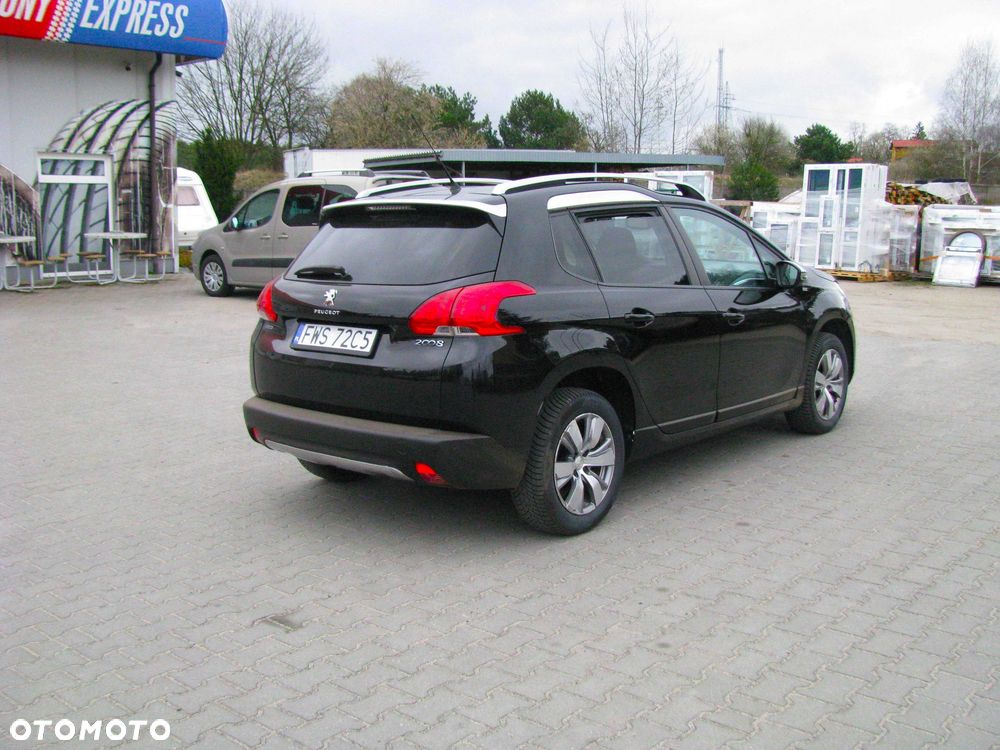 Peugeot 2008 - 4
