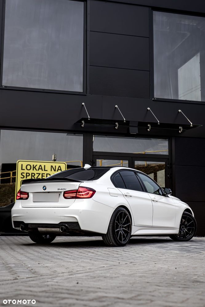 BMW Seria 3 - 22