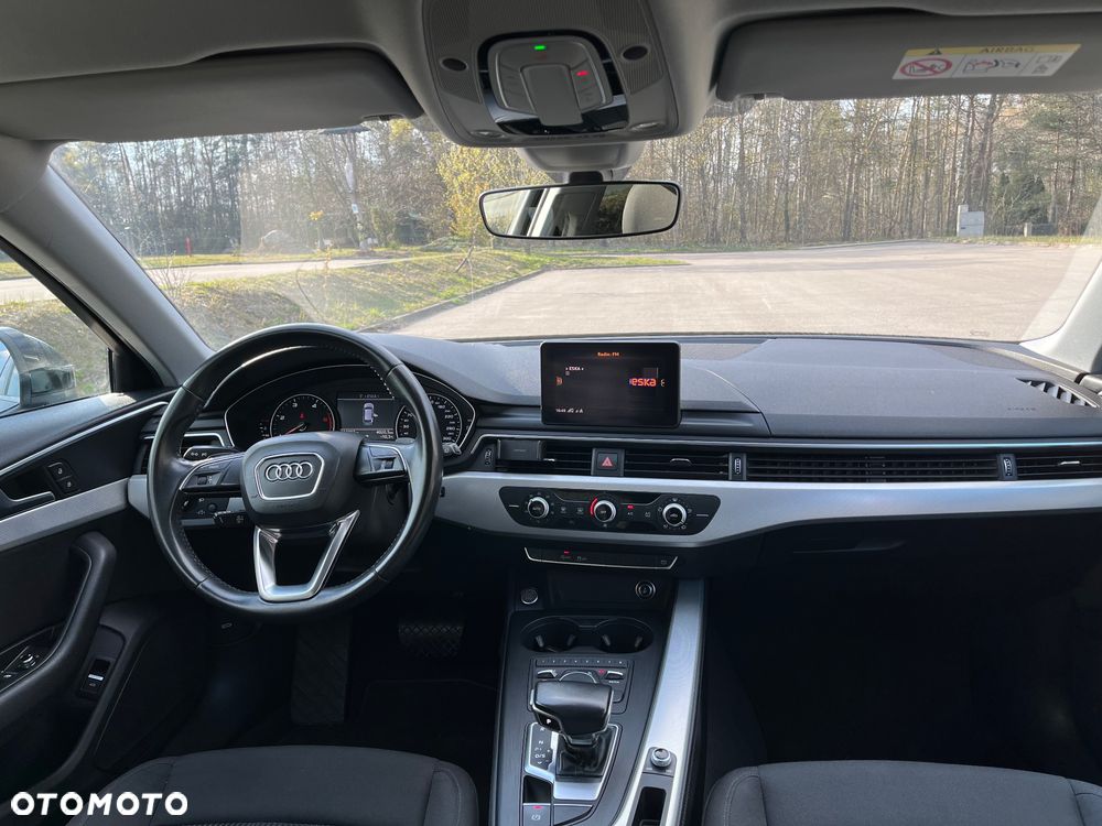 Audi A4 Avant 35 TDI S tronic - 12